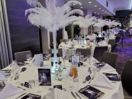 bristollife ostrich feather table centrepieces