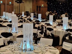 crystal chandelier centrepieces hilton wembley6