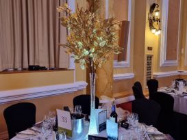 gold leaf centrepiece